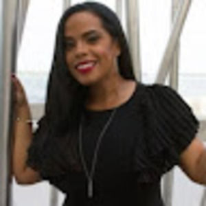 Meet your Posher, Danielle renee